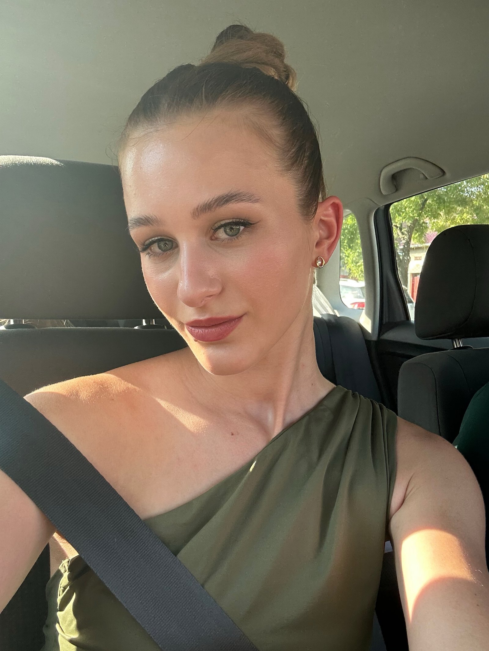 Barzó Csenge portfolio