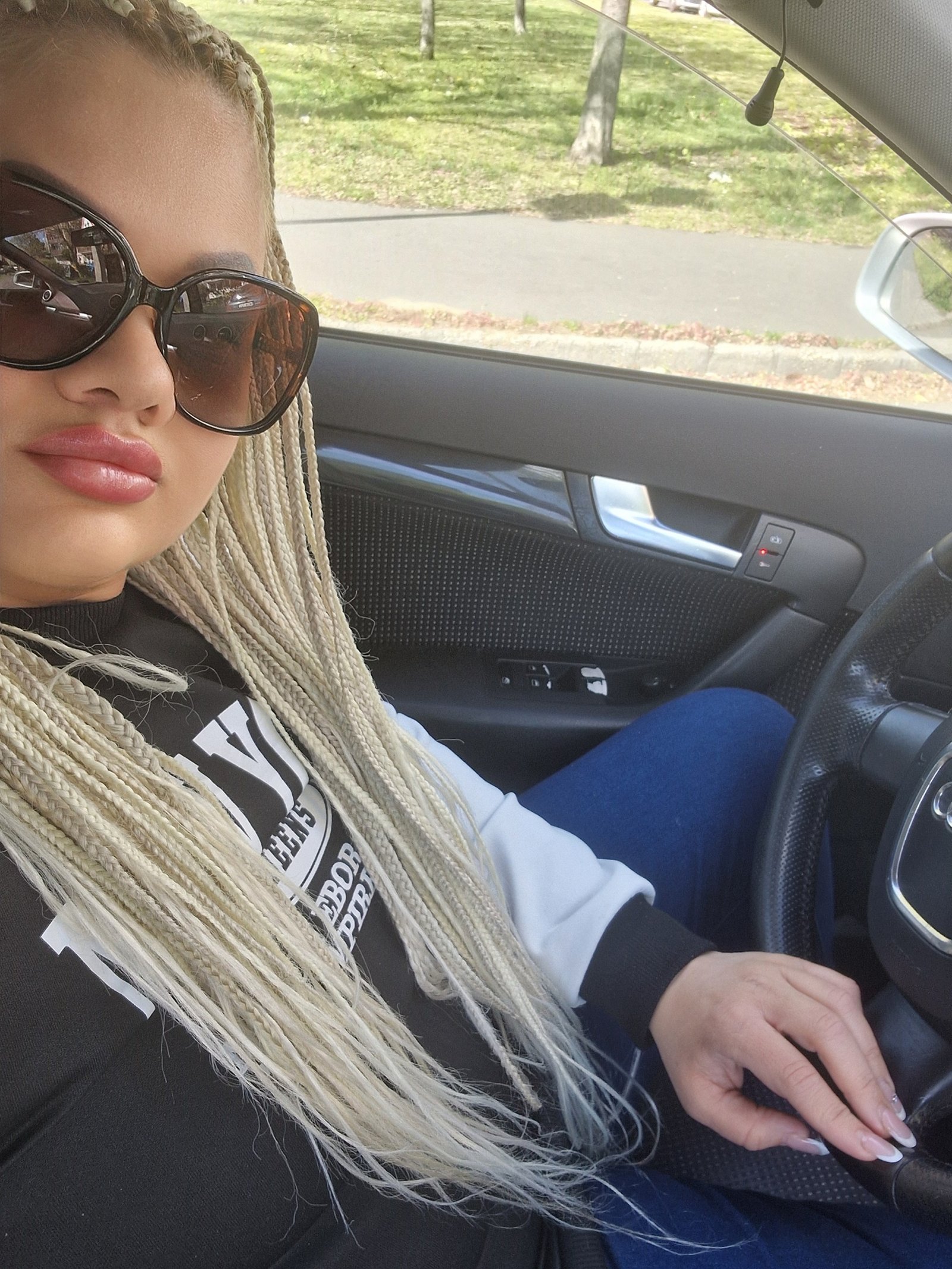 TÓTH CINTIA ALEXANDRA portfolio