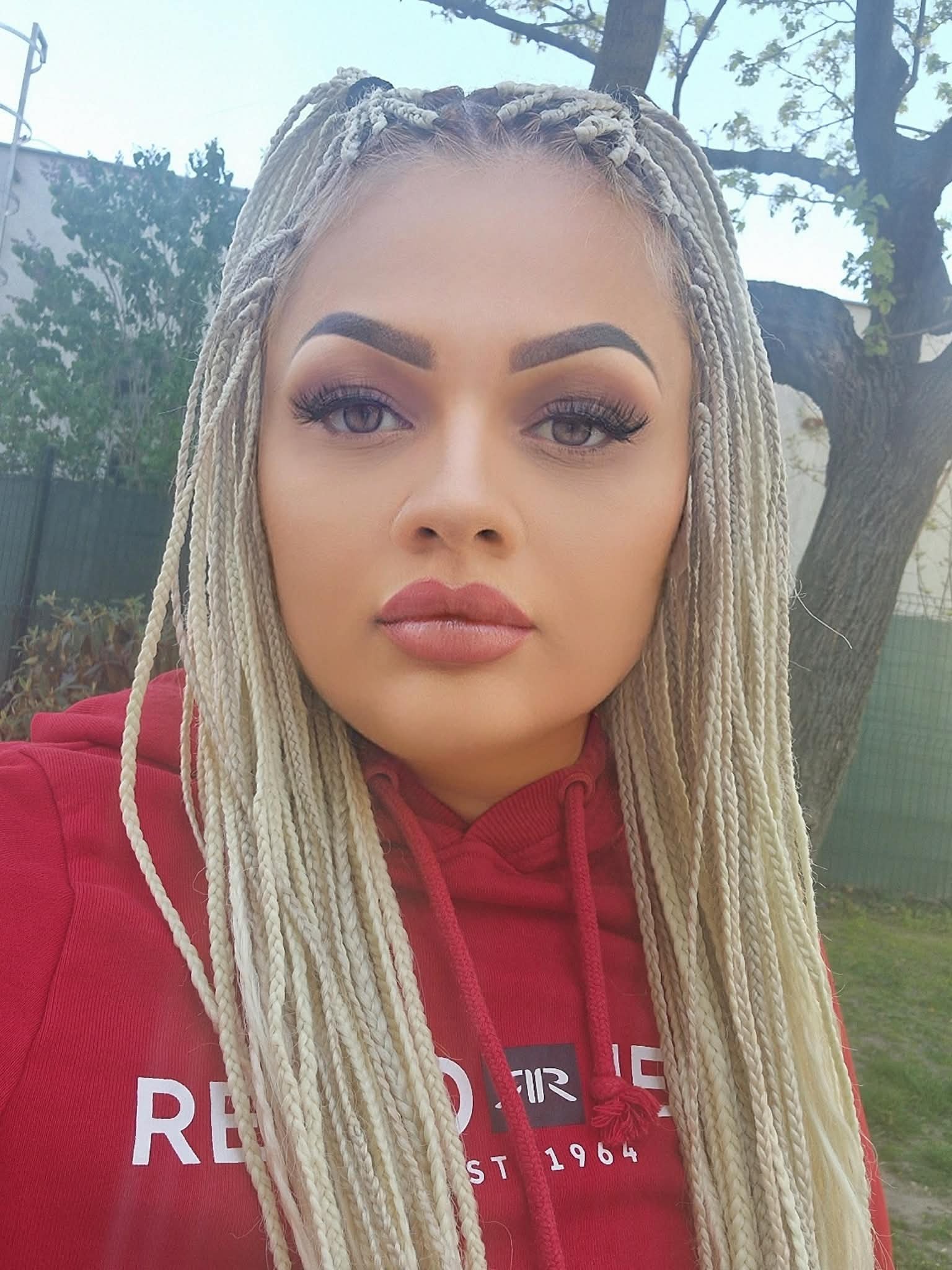 TÓTH CINTIA ALEXANDRA portfolio